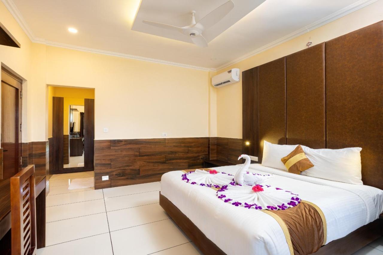 Star Emirates Luxury Resort And Spa, Munnar Anachal Kültér fotó