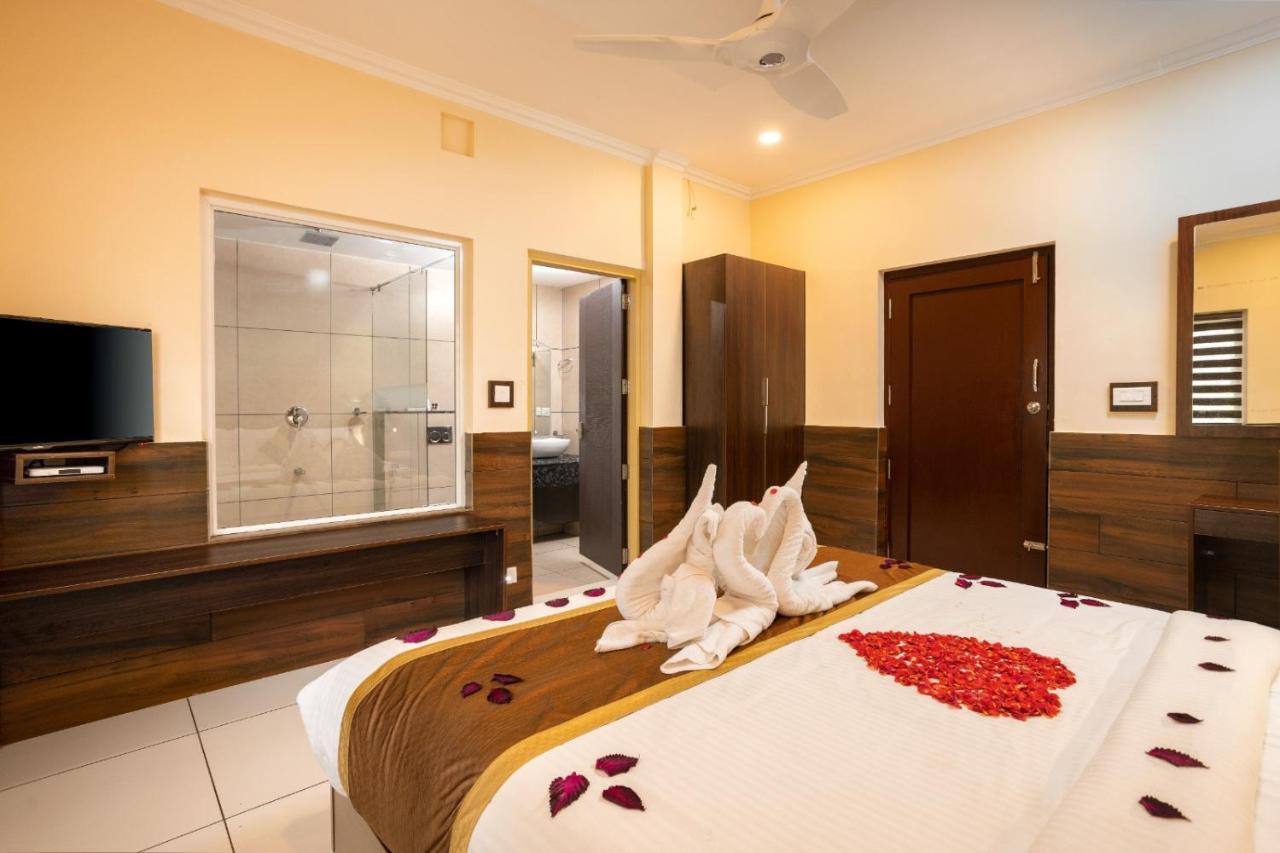 Star Emirates Luxury Resort And Spa, Munnar Anachal Kültér fotó