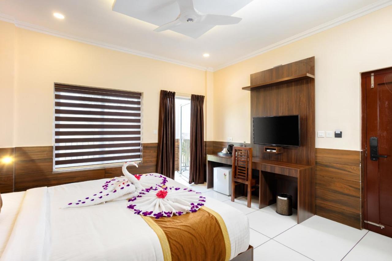 Star Emirates Luxury Resort And Spa, Munnar Anachal Kültér fotó
