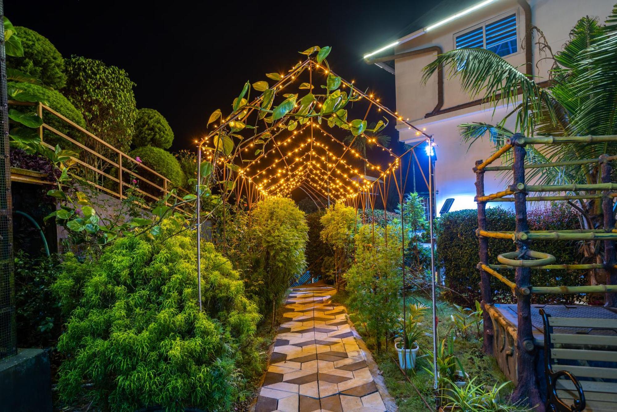 Star Emirates Luxury Resort And Spa, Munnar Anachal Kültér fotó