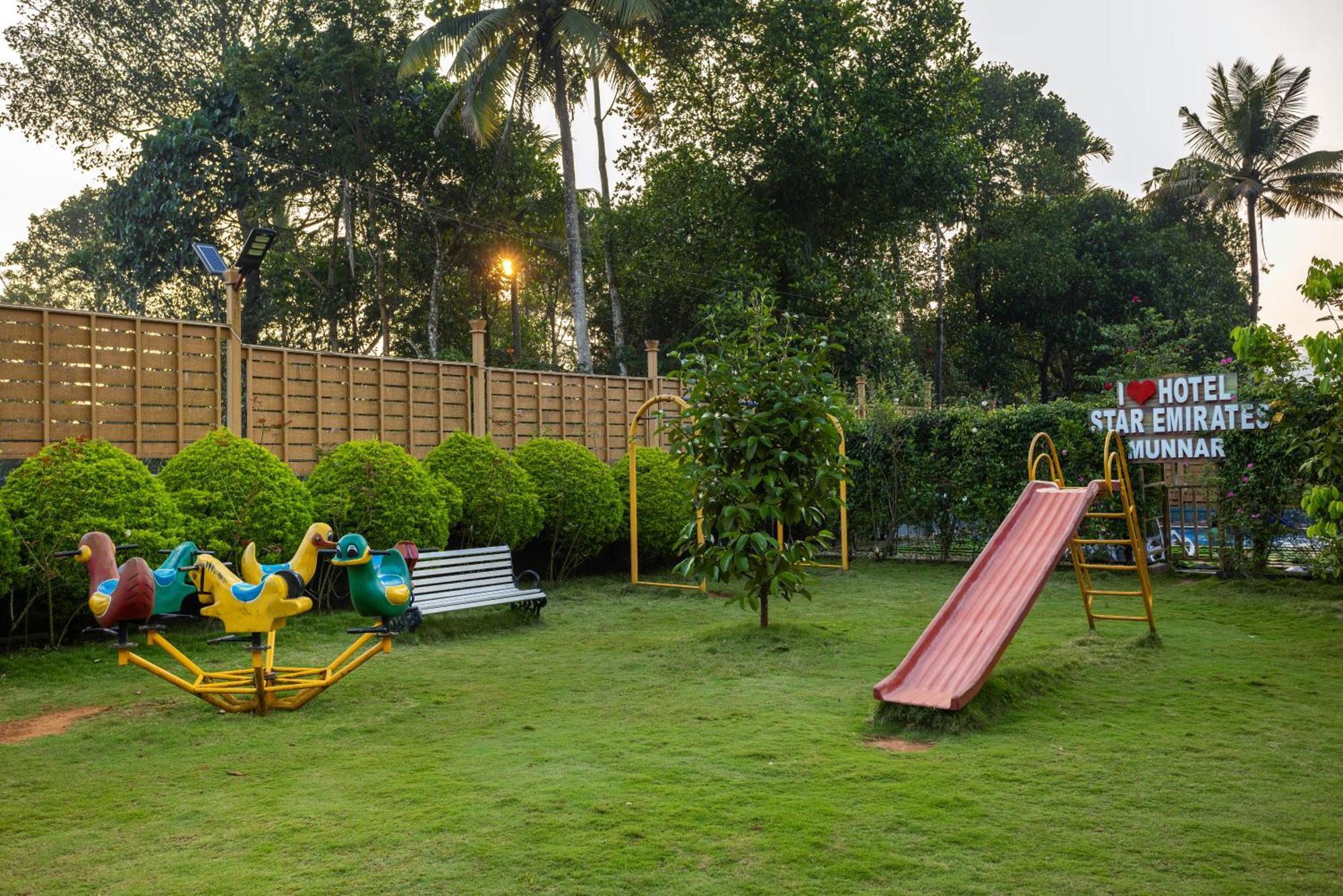 Star Emirates Luxury Resort And Spa, Munnar Anachal Kültér fotó